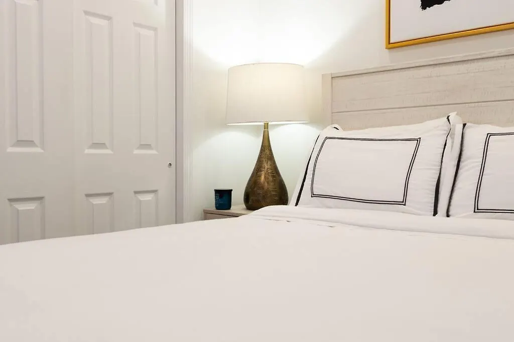 69-3C Stylish Lower East East 1Br Apt Brand New Нью-Йорк Апартаменты