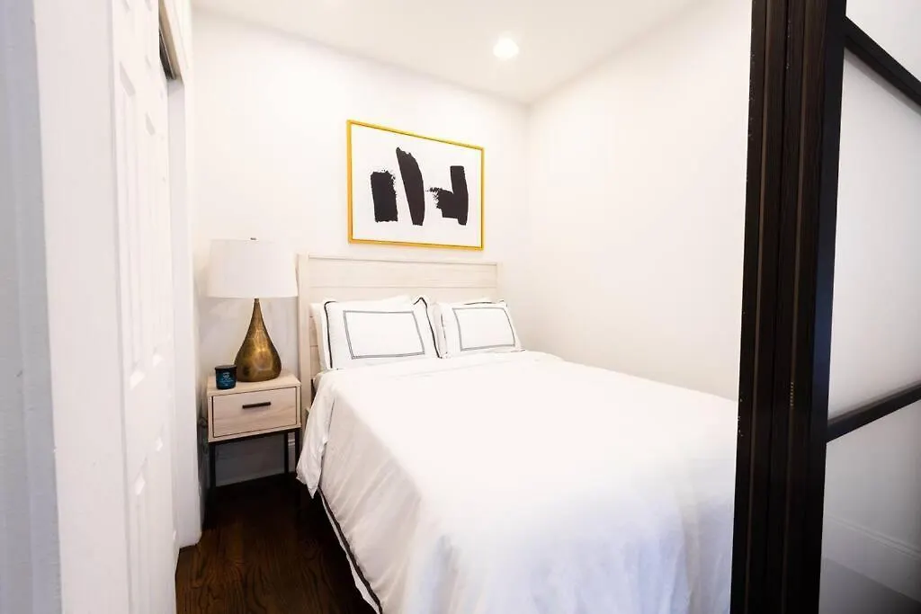 69-3C Stylish Lower East East 1Br Apt Brand New New York 0*,